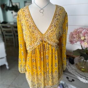 Rose & Olive Yellow Patterned Top